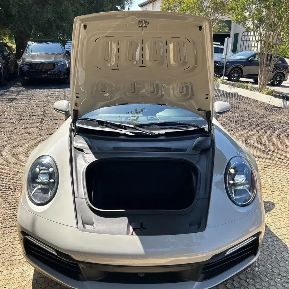 2021 Porsche 911 Carrera