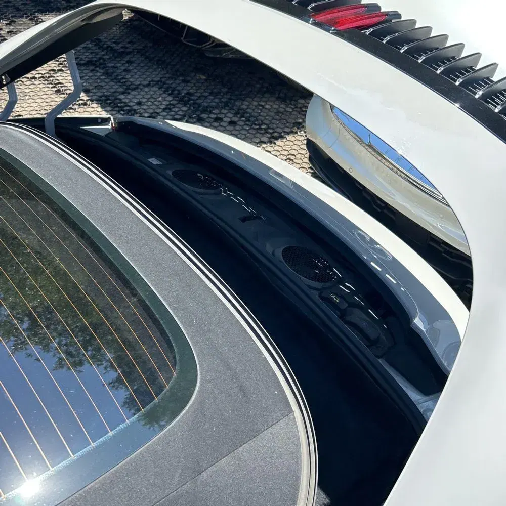 2021 Porsche 911 Carrera