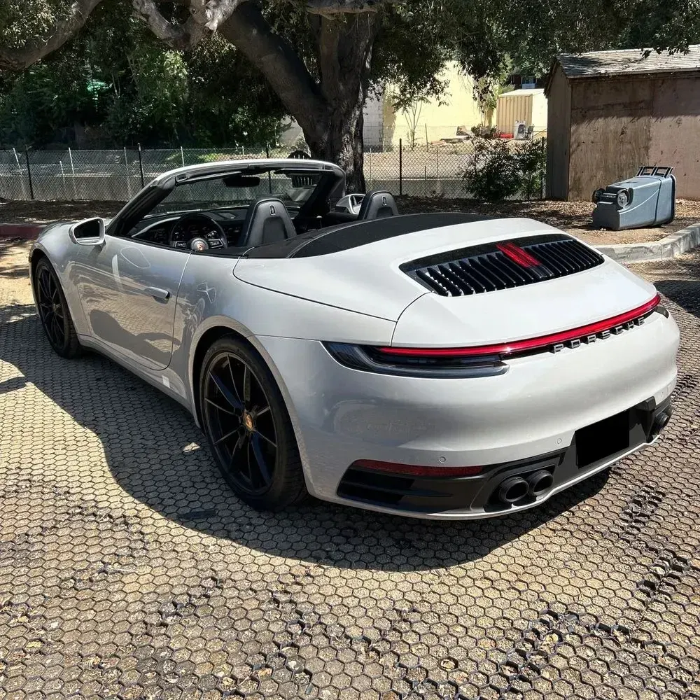 2021 Porsche 911 Carrera
