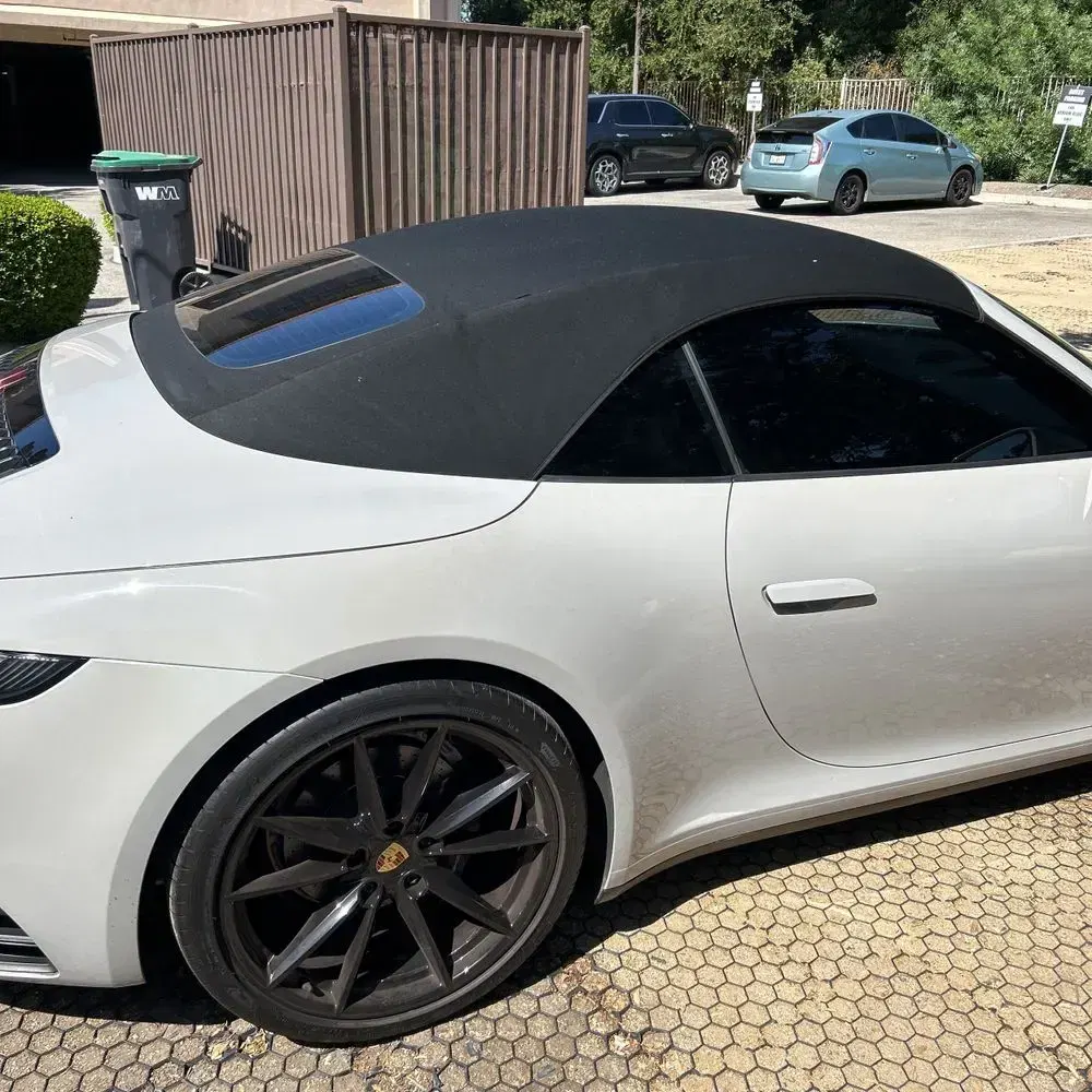 2021 Porsche 911 Carrera