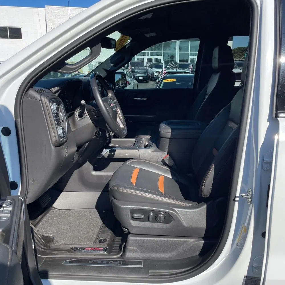 2022 GMC Sierra 1500 Limited AT4
