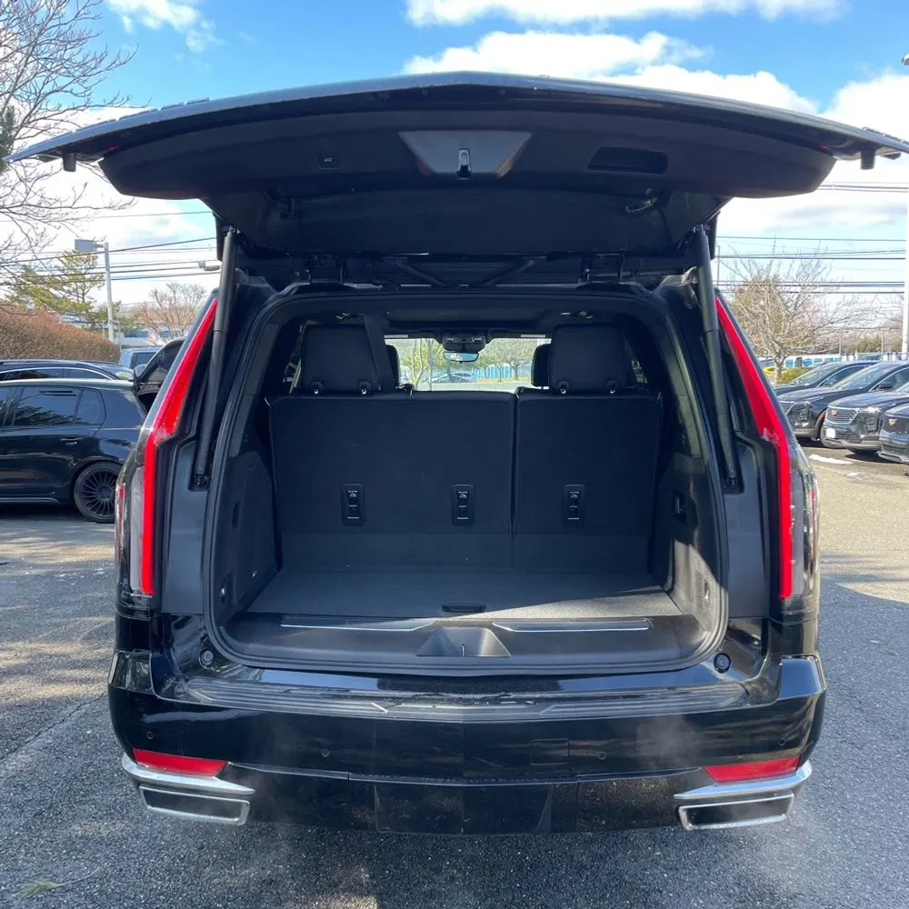2022 Cadillac Escalade Premium Luxury