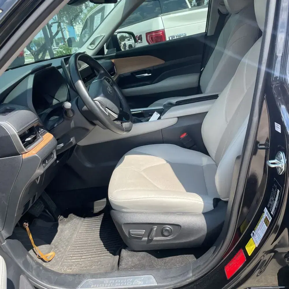2024 Toyota Grand Highlander Limited