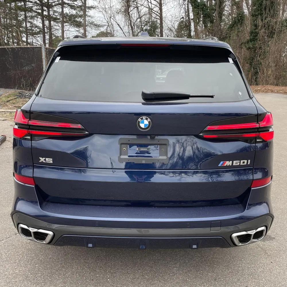 2025 BMW X5 M60i