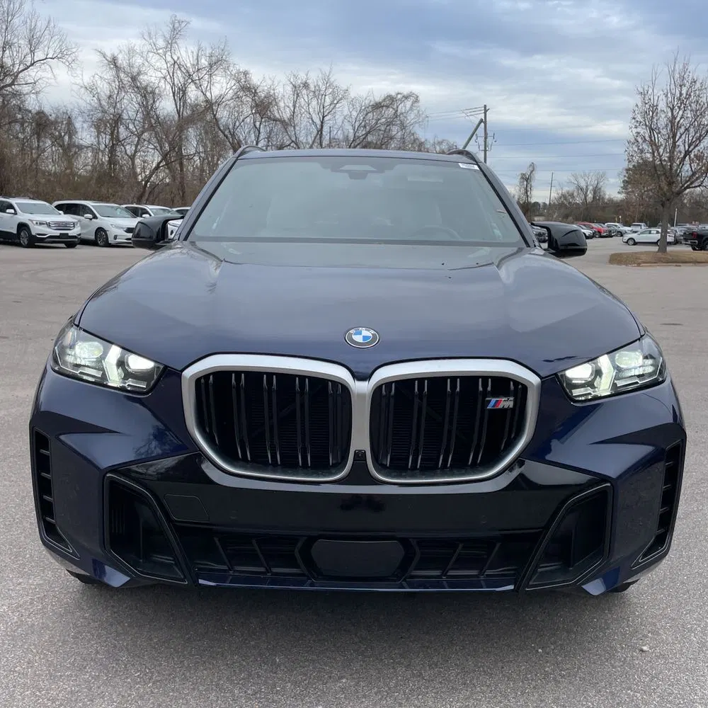 2025 BMW X5 M60i