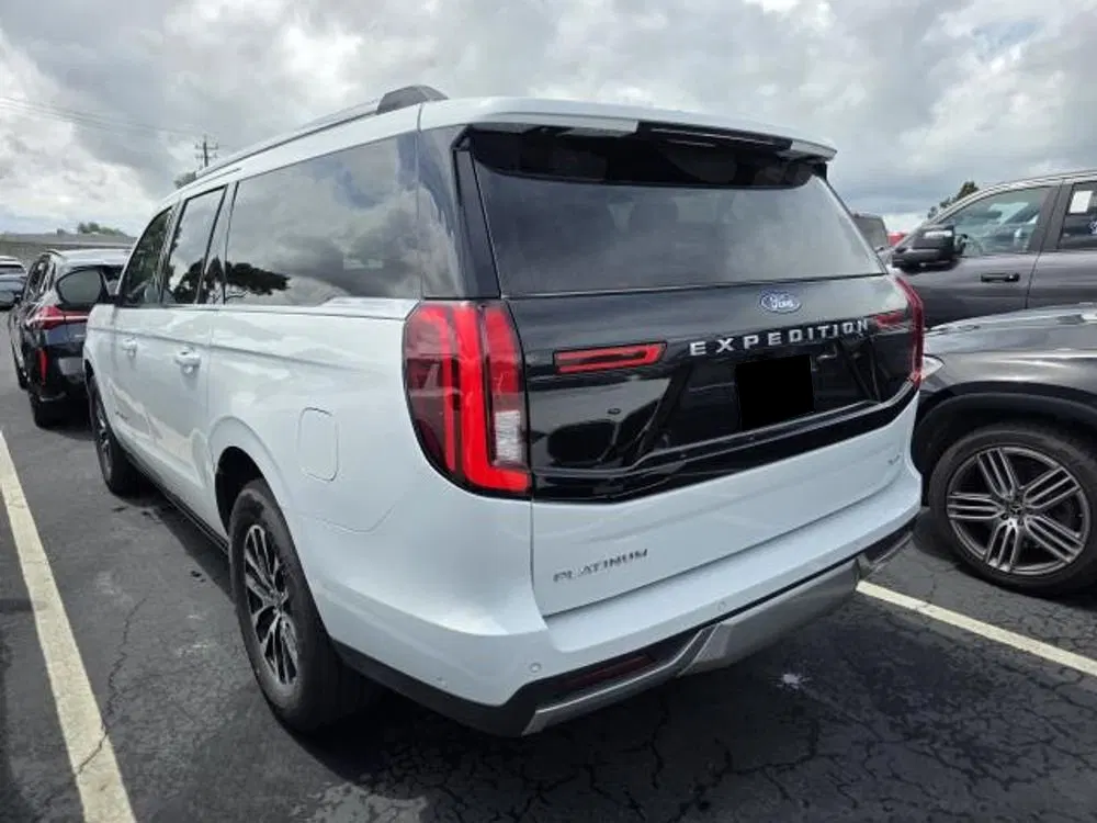 2025 Ford Expedition Max Platinum