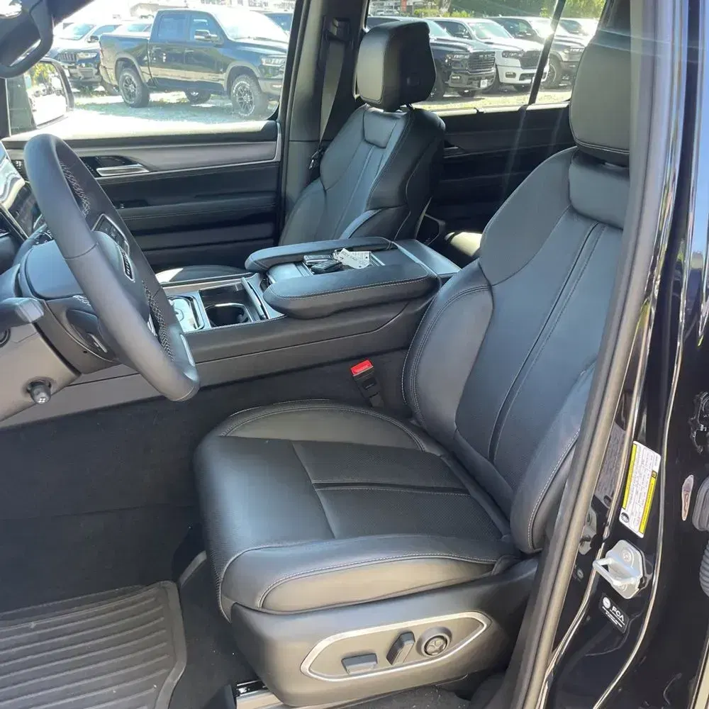 2025 Jeep Wagoneer Series II