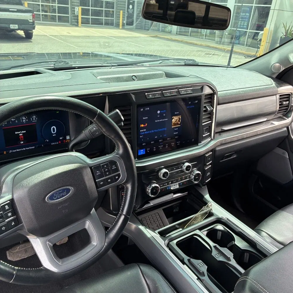 2024 Ford F-350 Super Duty Lariat