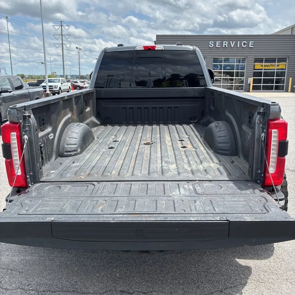 2024 Ford F-350 Super Duty Lariat