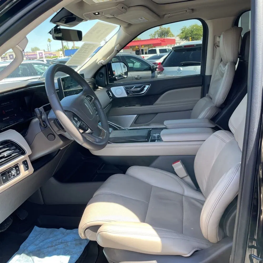 2024 Lincoln Navigator L Reserve