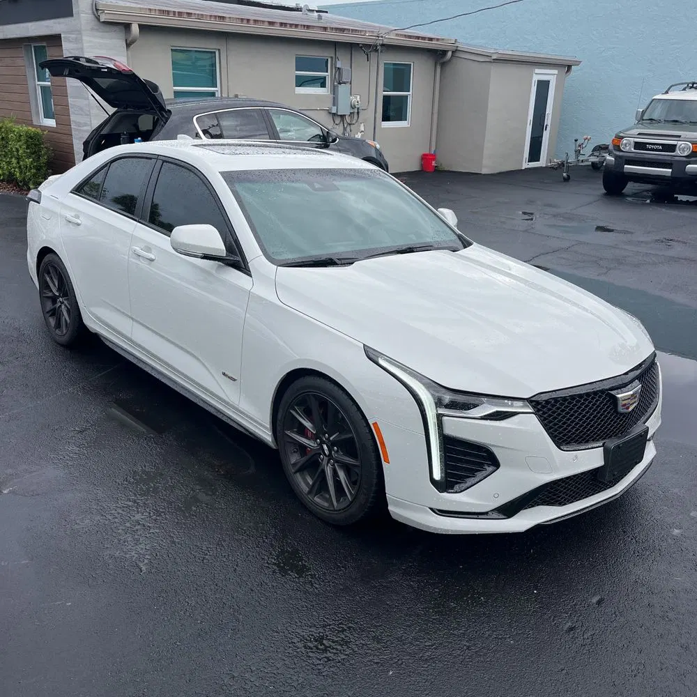 2022 Cadillac CT4-V Base