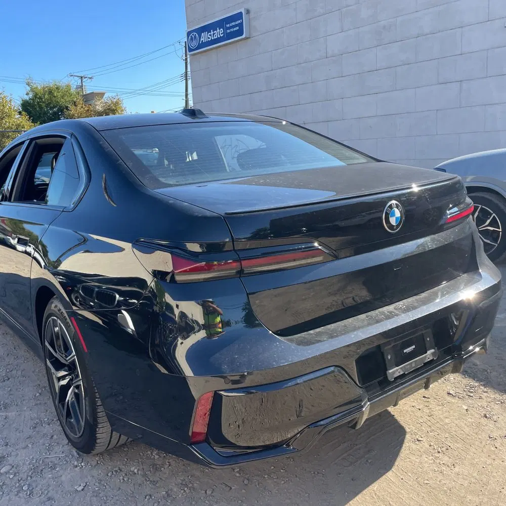 2023 BMW 7-Series 740i