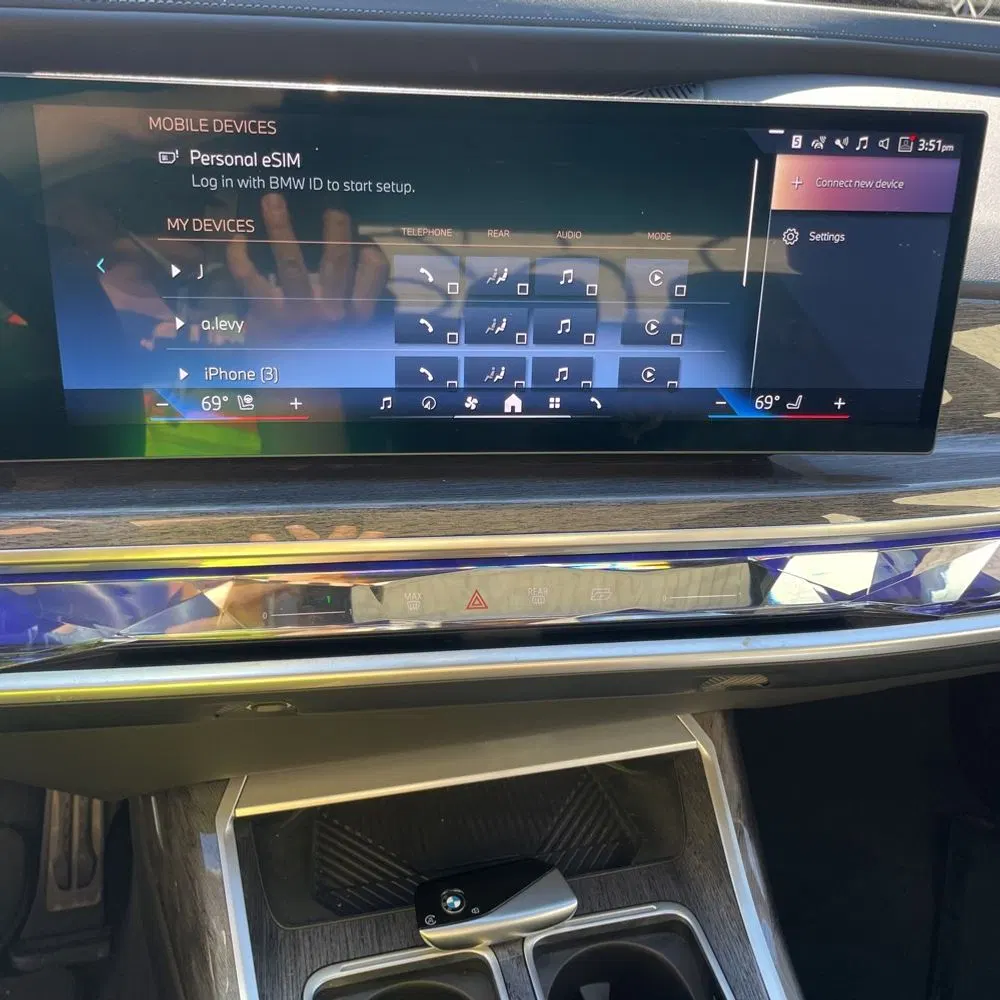 2023 BMW 7-Series 740i