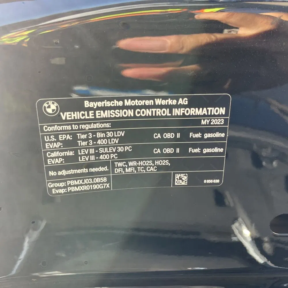 2023 BMW 7-Series 740i