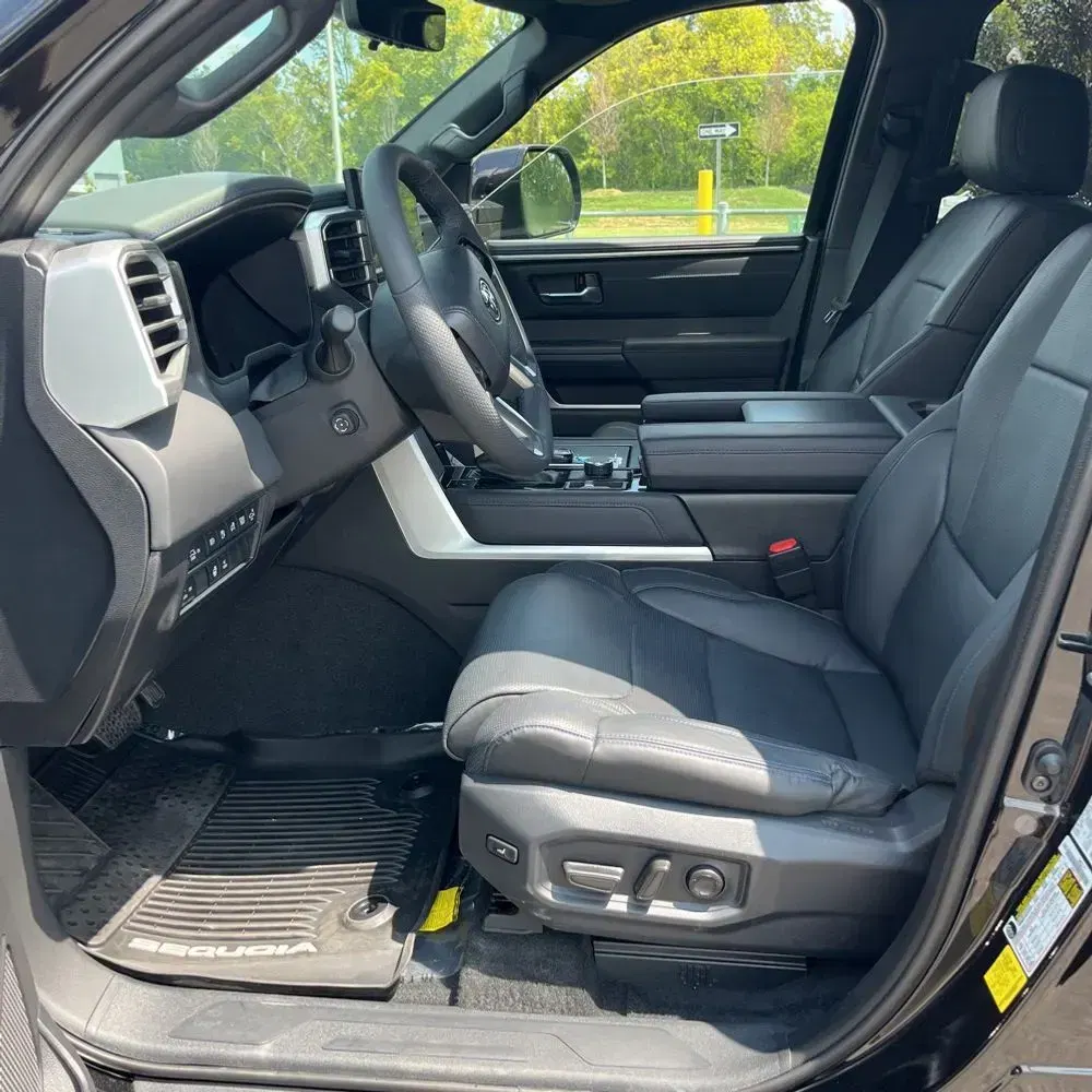 2025 Toyota Sequoia Platinum