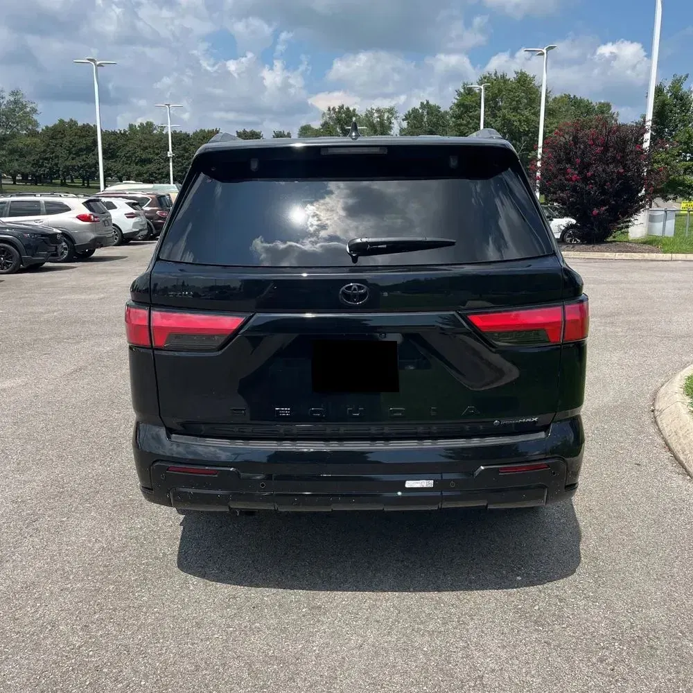 2025 Toyota Sequoia Platinum