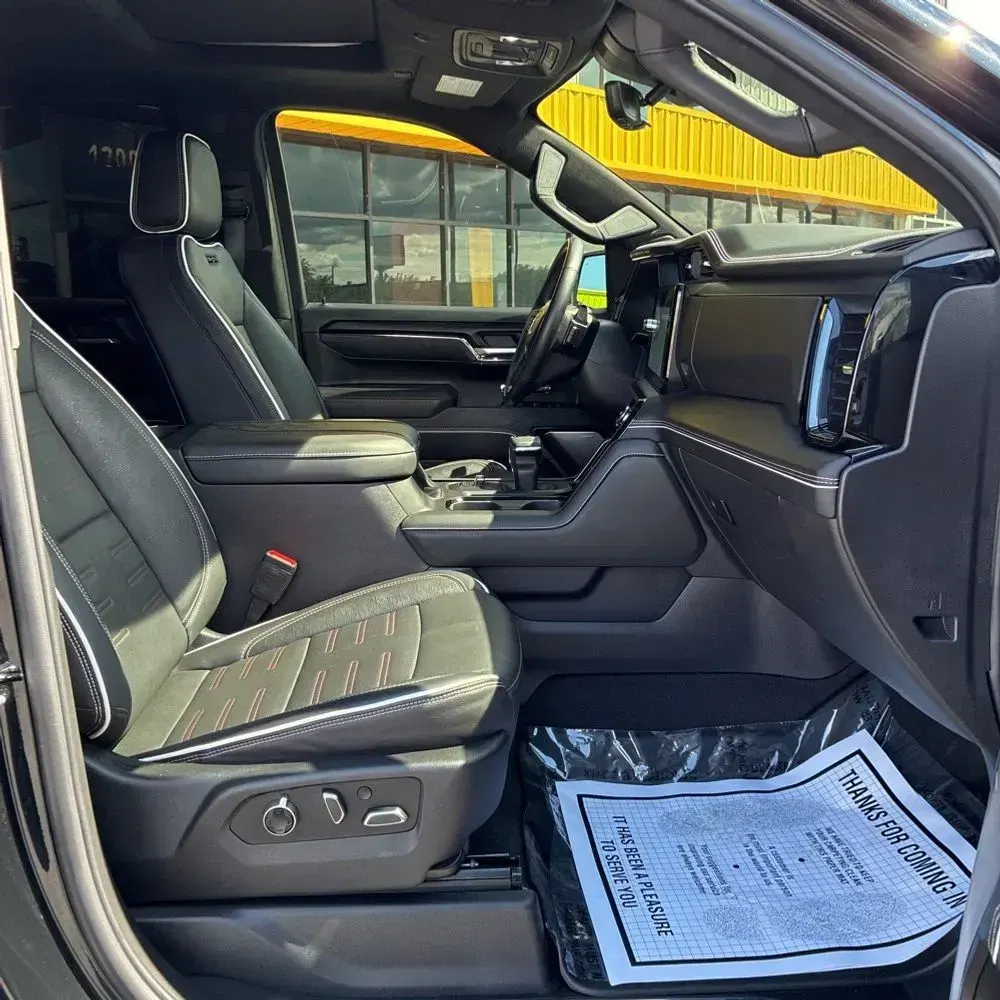 2024 GMC Sierra 1500 AT4X