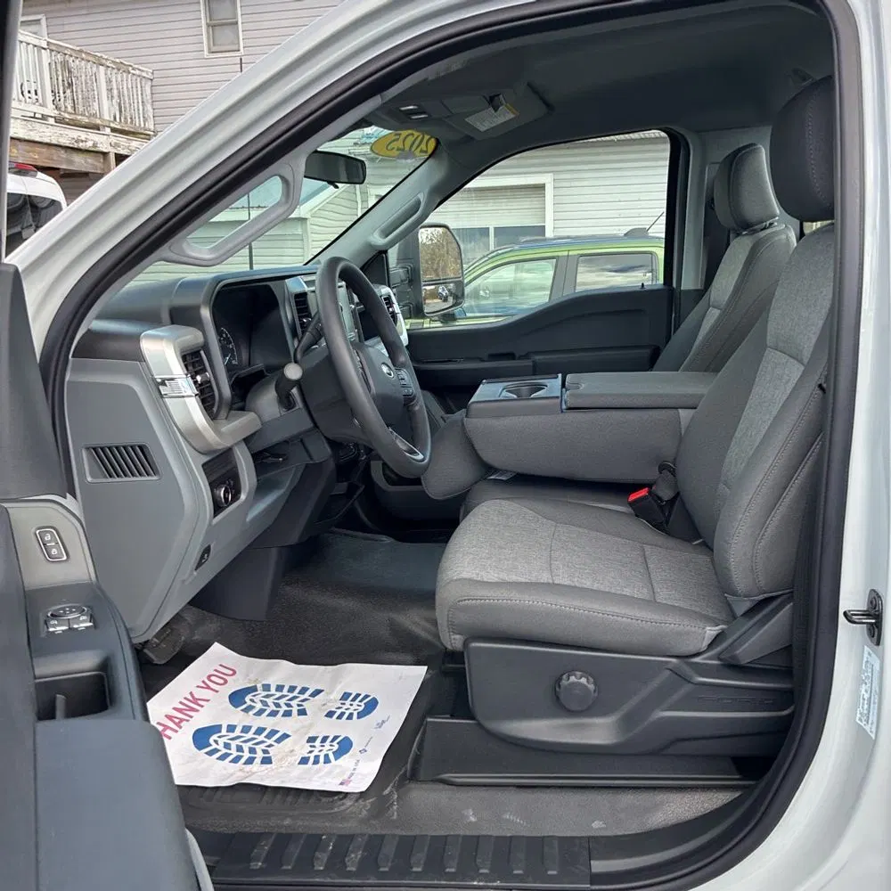 2025 Ford S/D C/C F350 XL