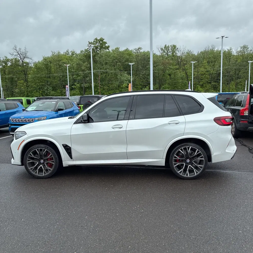 2022 BMW X5 M