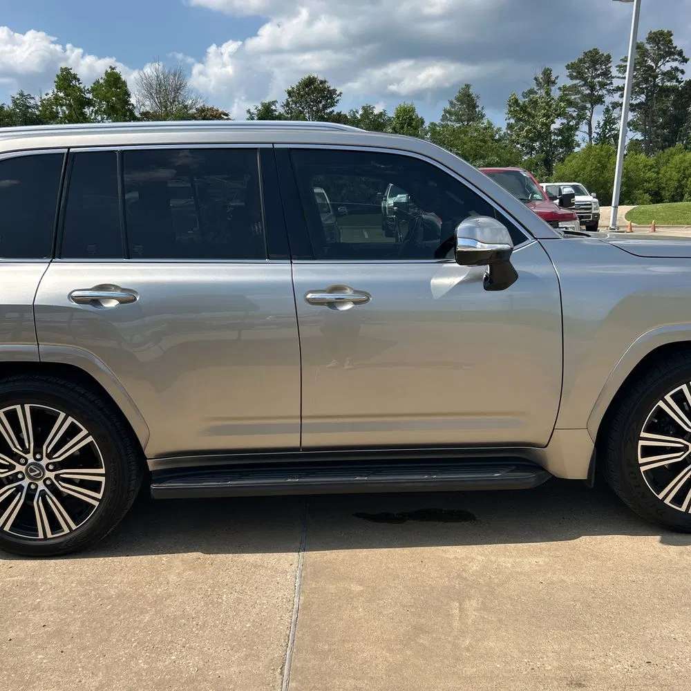 2023 Lexus LX 600 Luxury