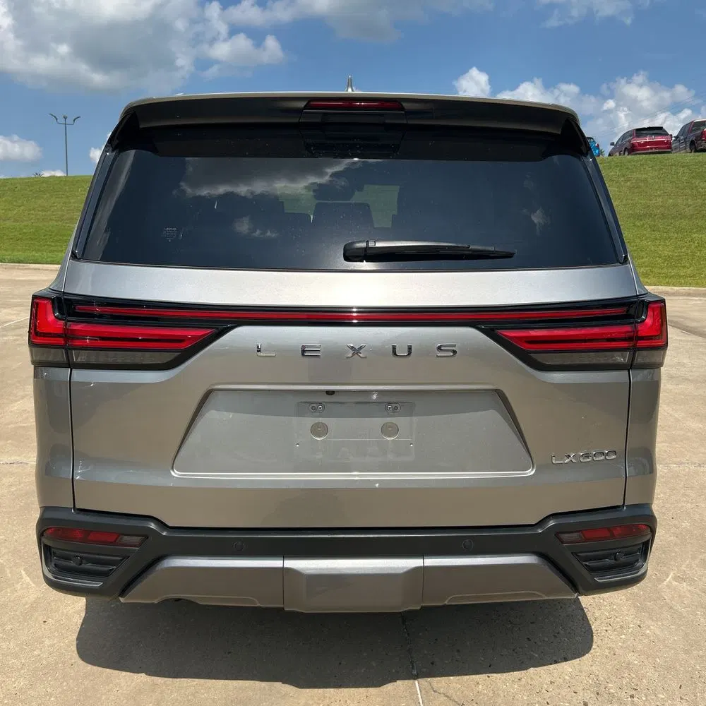 2023 Lexus LX 600 Luxury