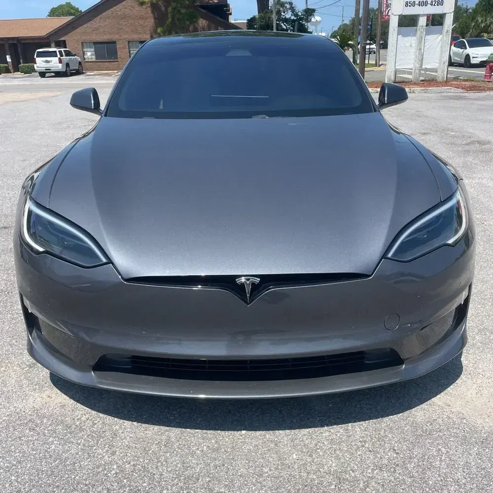 2022 Tesla Model S Plaid