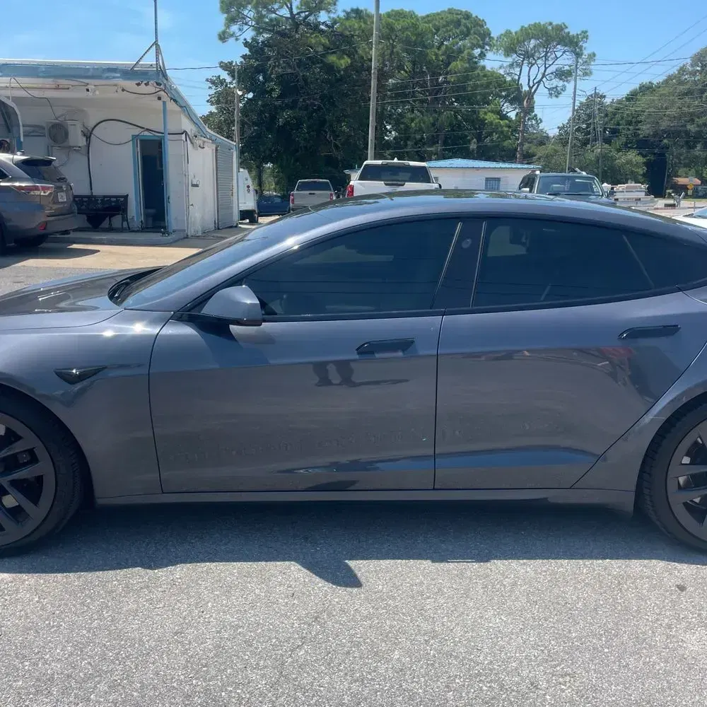 2022 Tesla Model S Plaid
