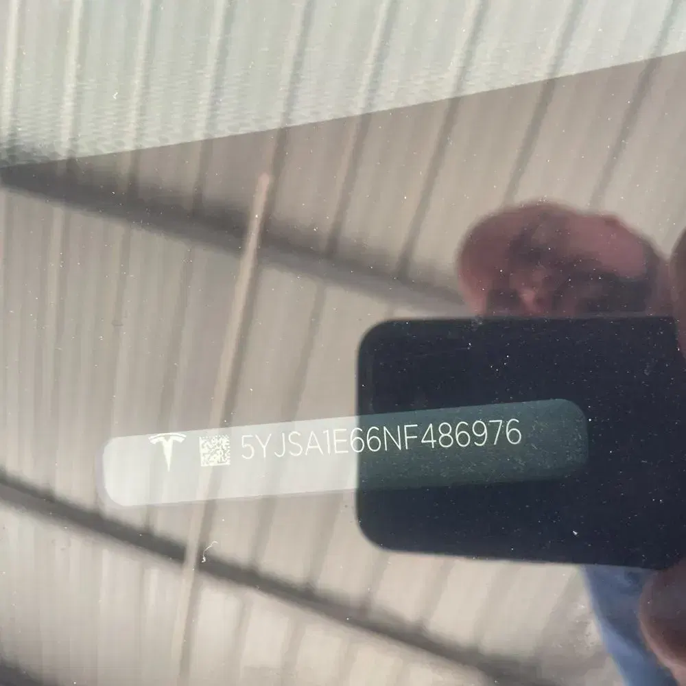 2022 Tesla Model S Plaid
