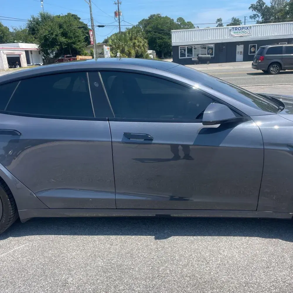 2022 Tesla Model S Plaid