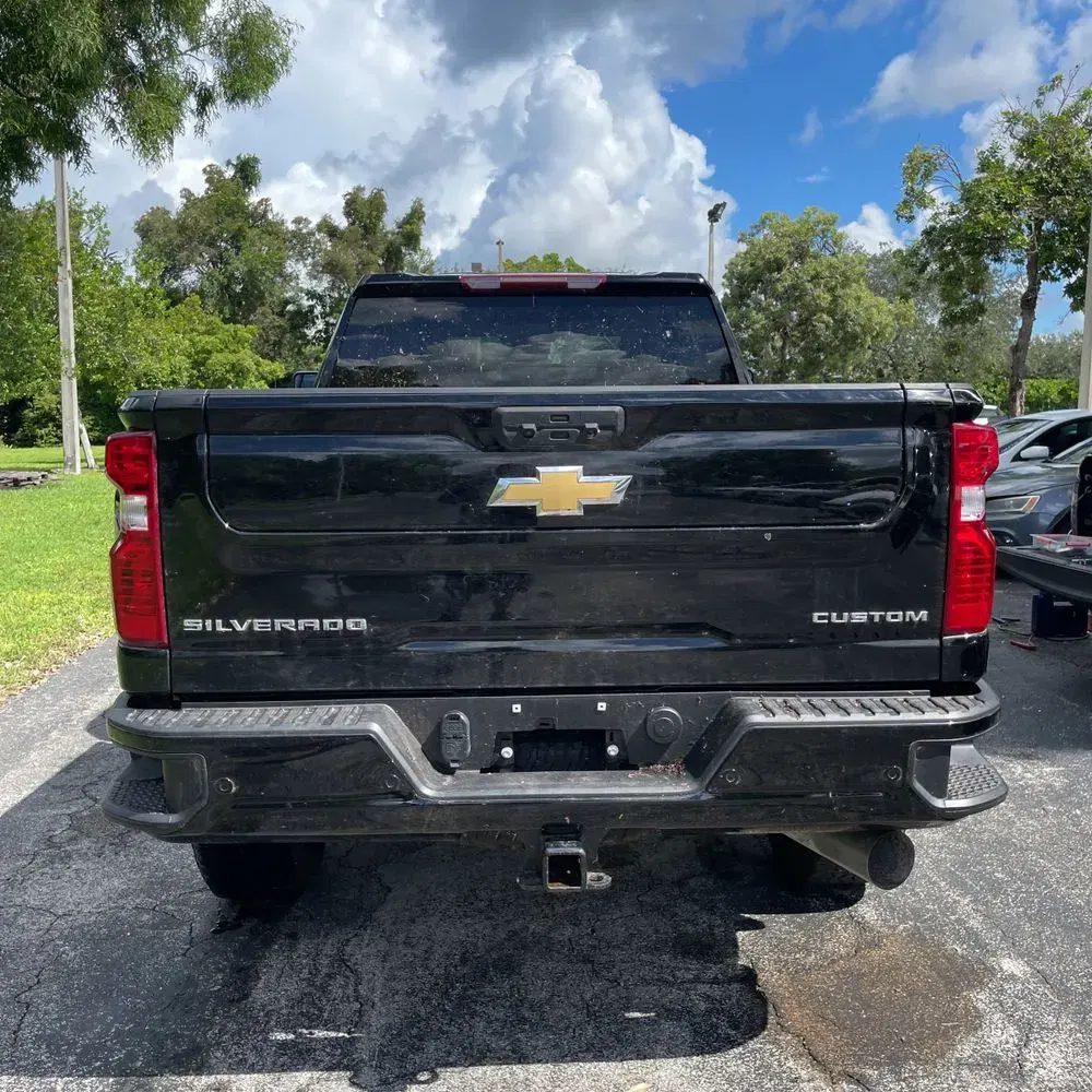2024 Chevrolet Silverado 2500HD Custom