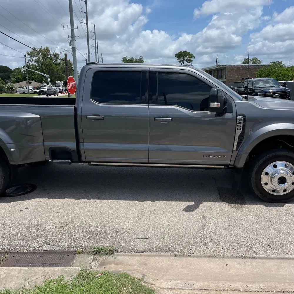2024 Ford F-450 Super Duty Lariat
