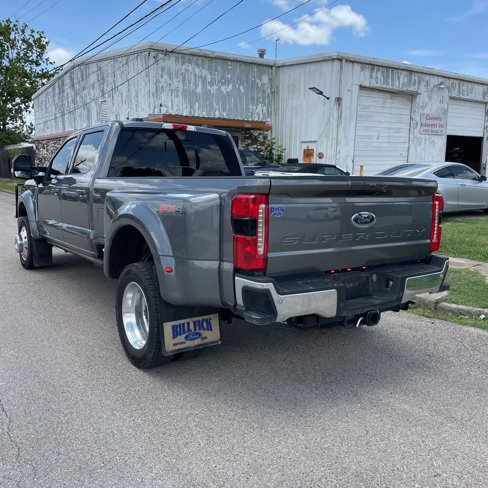 2024 Ford F-450 Super Duty Lariat