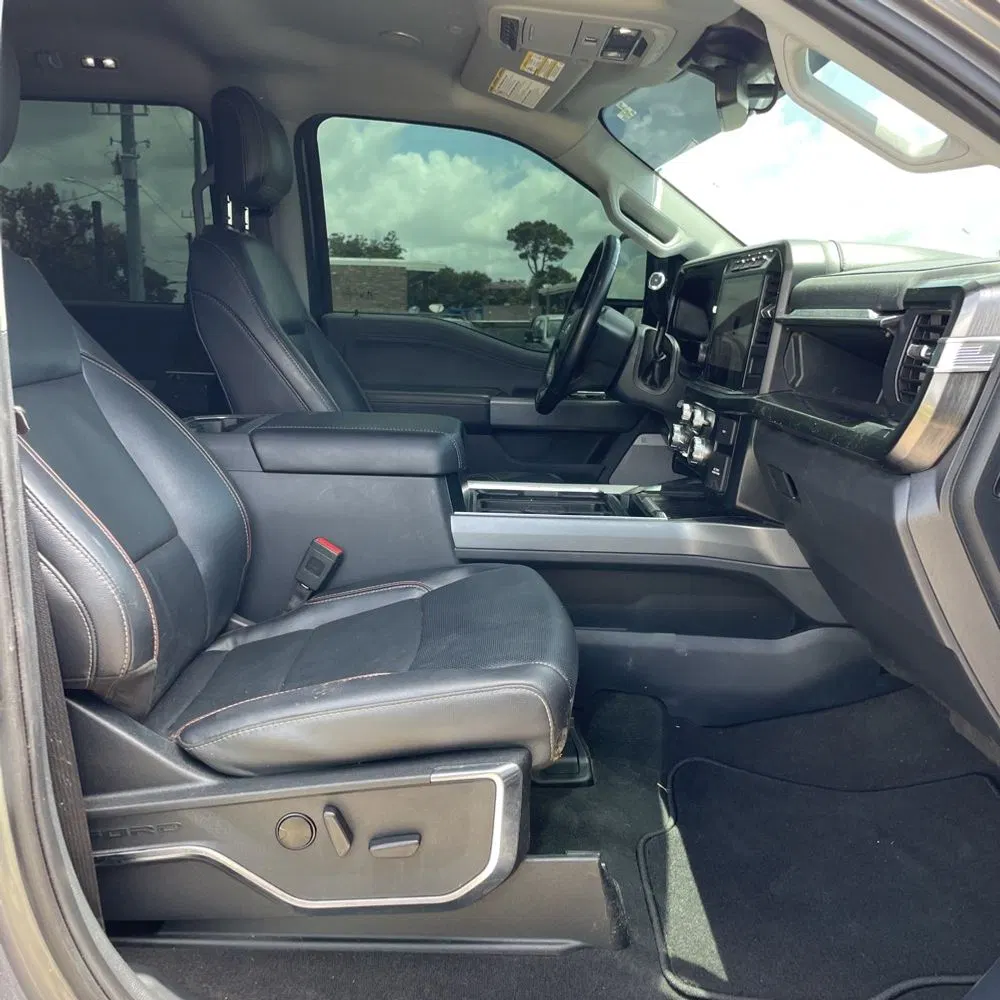 2024 Ford F-450 Super Duty Lariat