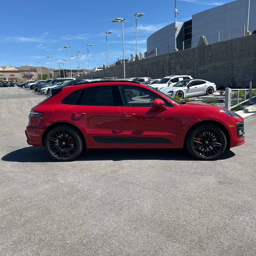 2023 Porsche Macan GTS