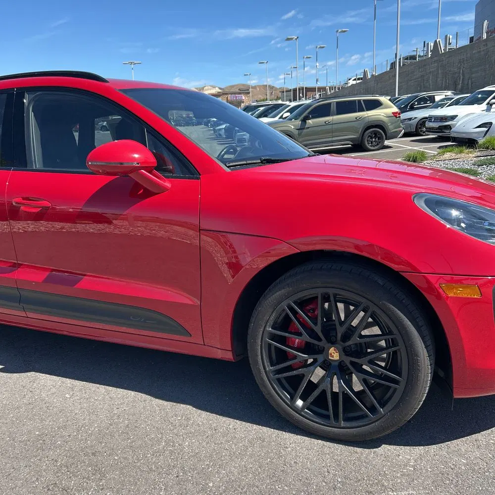 2023 Porsche Macan GTS