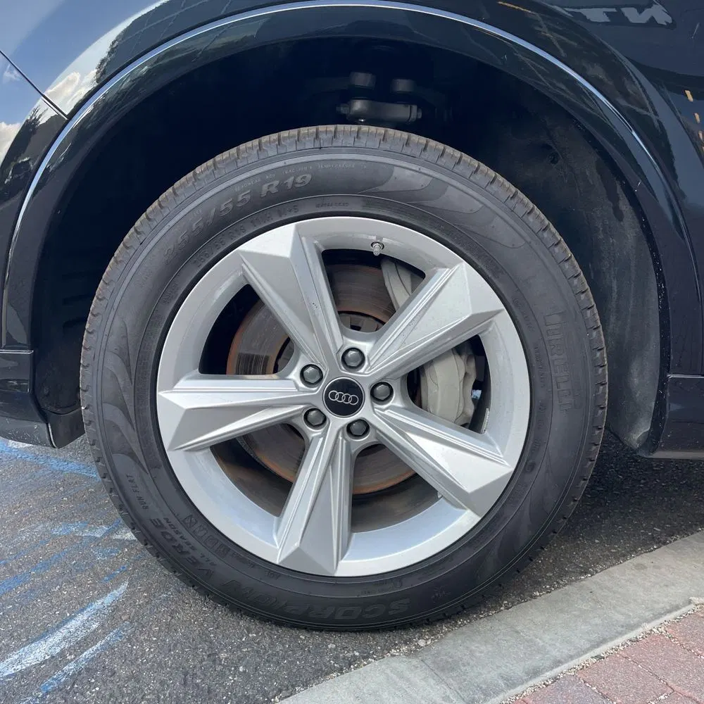2025 Audi Q7 Premium 45