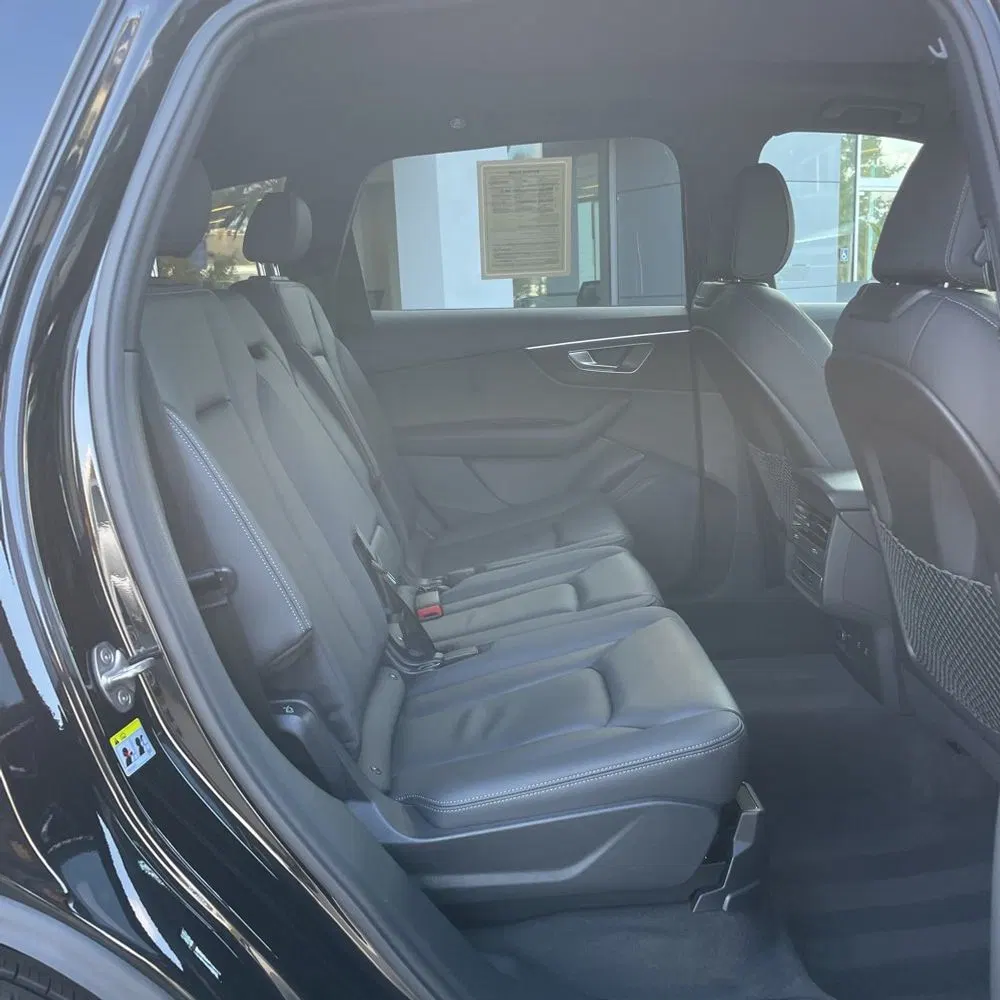 2025 Audi Q7 Premium 45