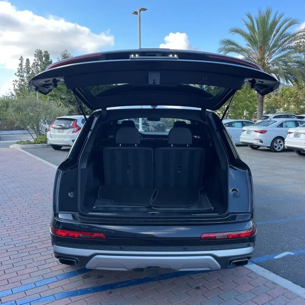 2025 Audi Q7 Premium 45