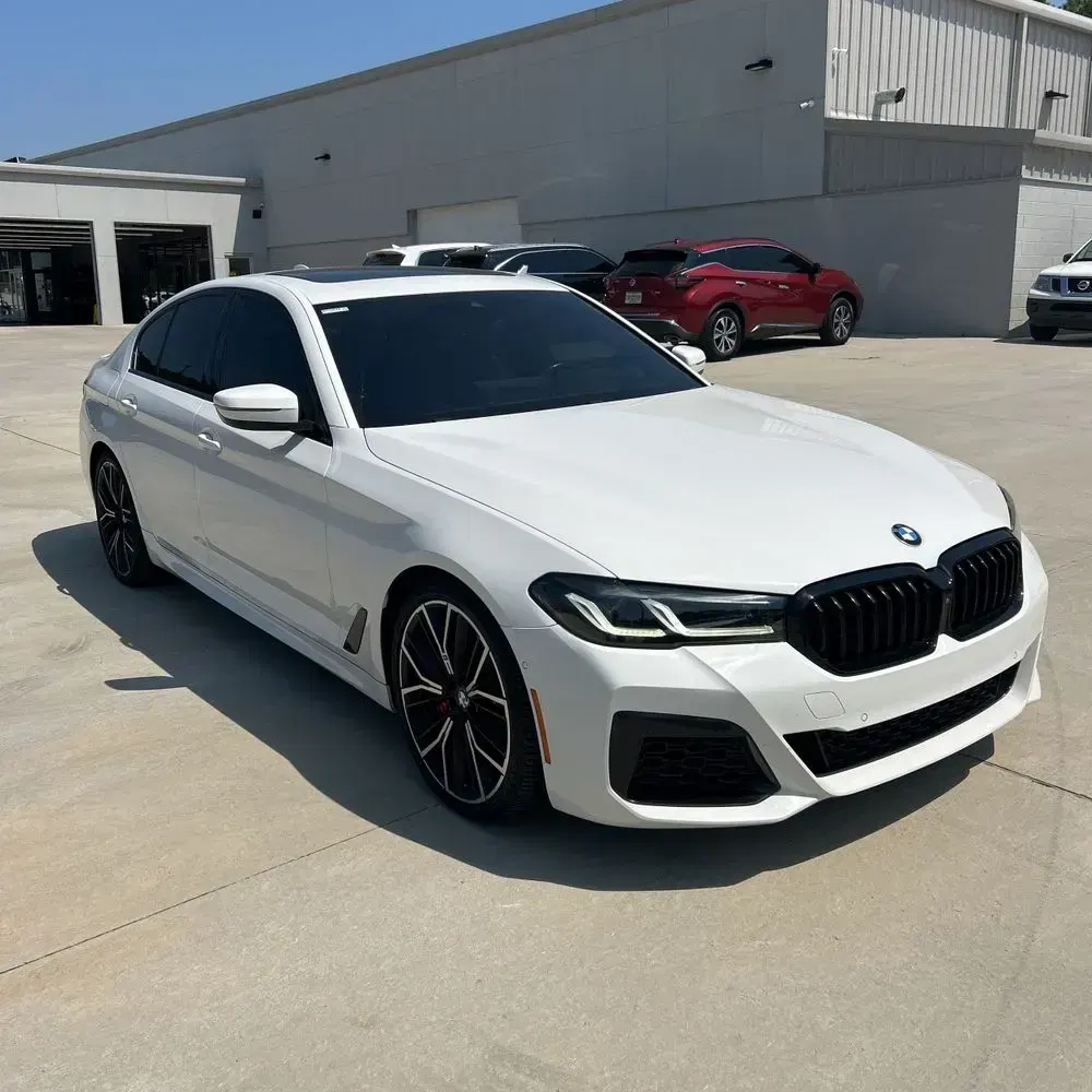 2021 BMW 5-Series M550xi