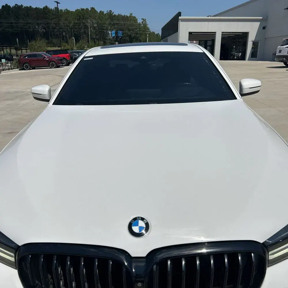 2021 BMW 5-Series M550xi