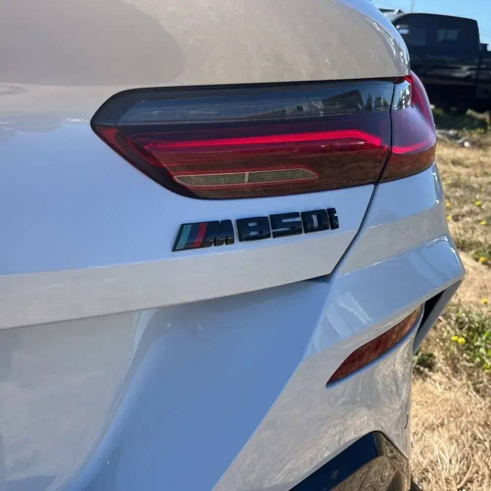 2023 BMW 8-Series M850xi