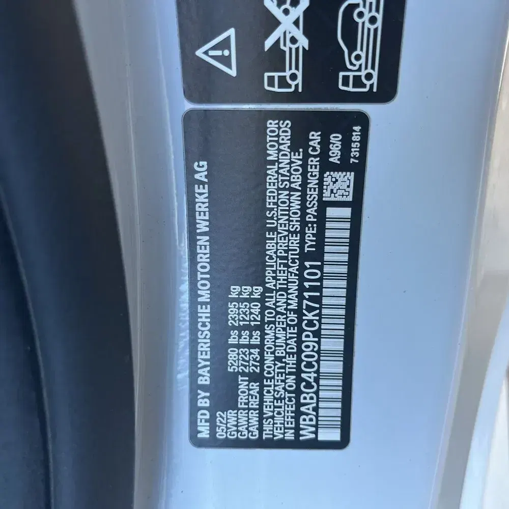 2023 BMW 8-Series M850xi