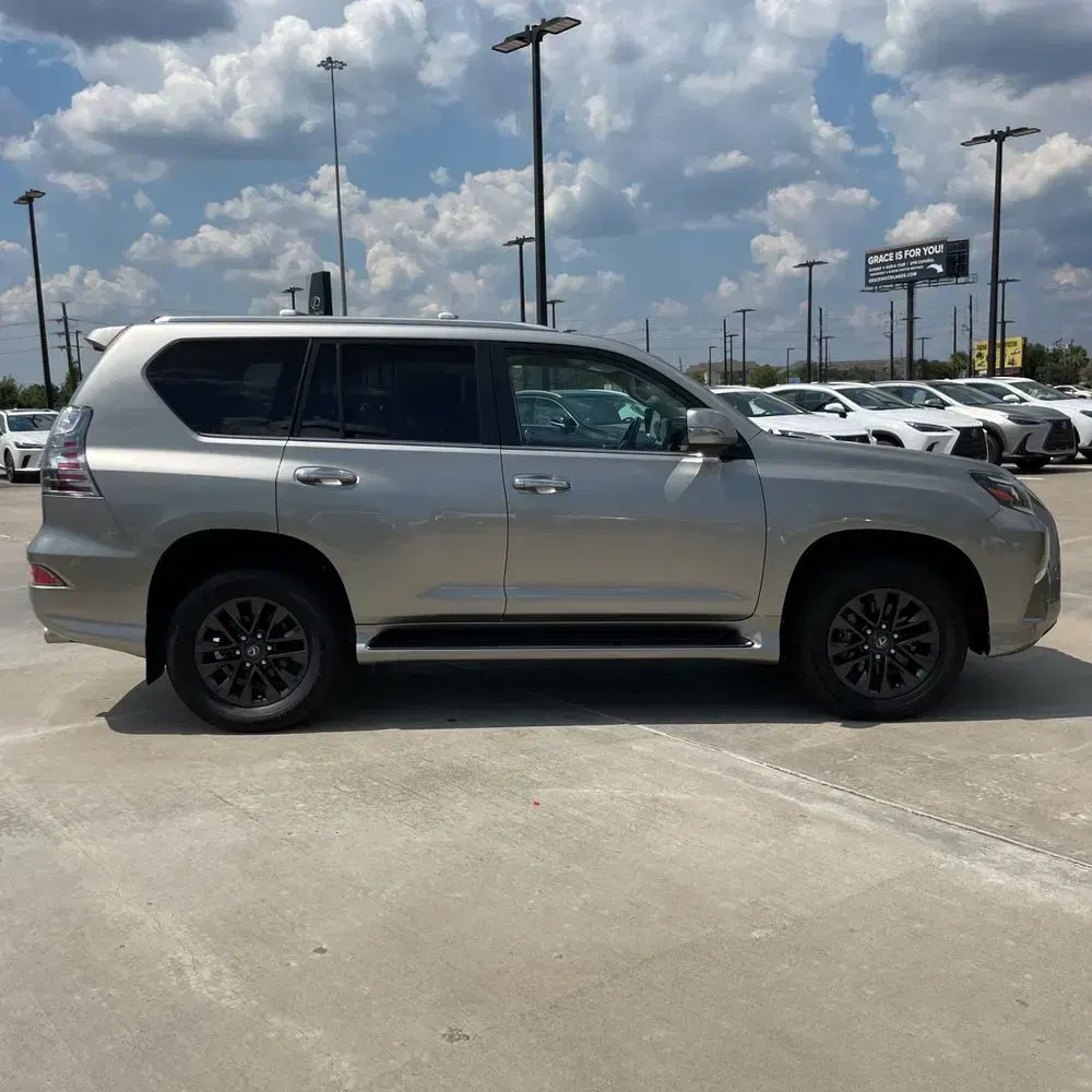 2023 Lexus GX 460 Base