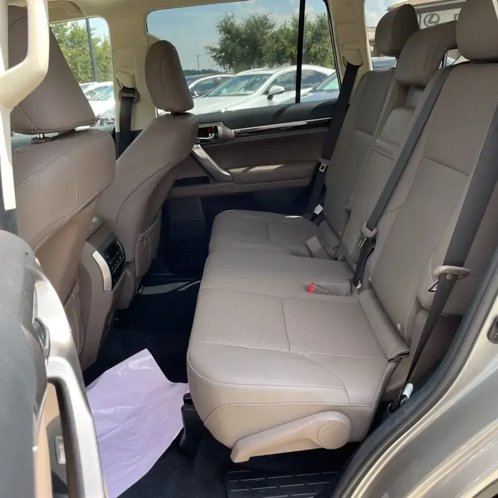 2023 Lexus GX 460 Base