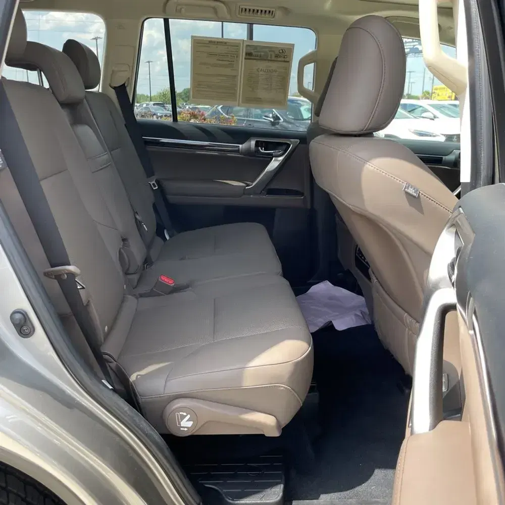 2023 Lexus GX 460 Base
