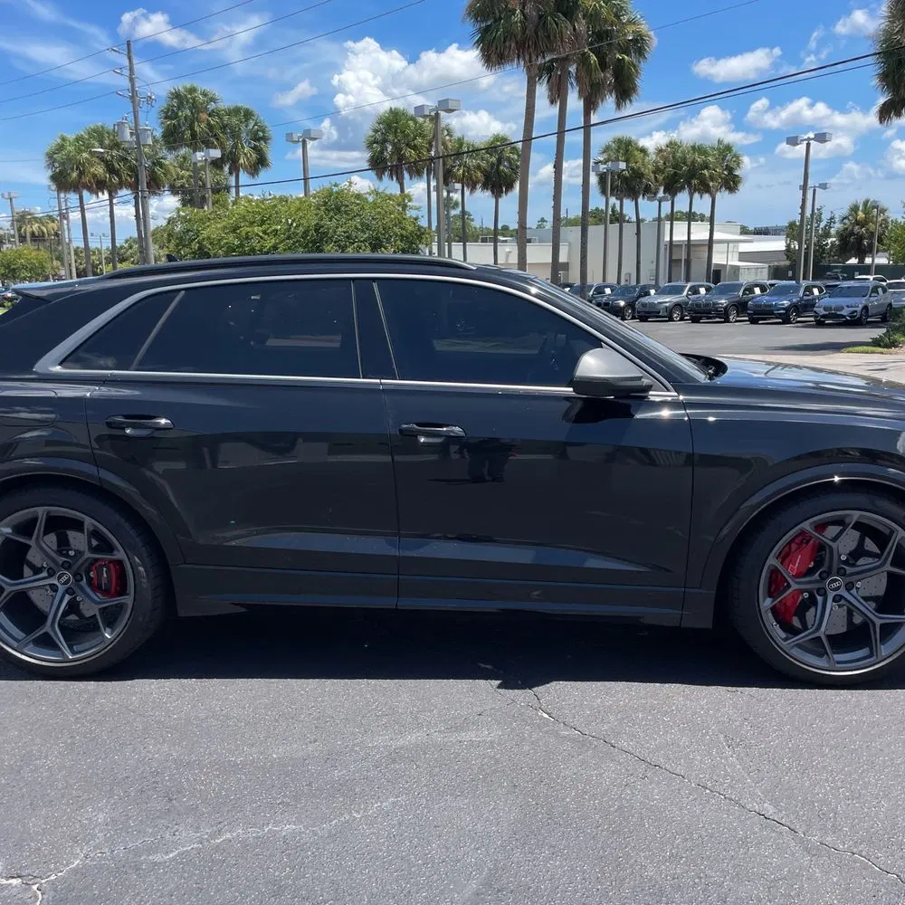 2025 Audi RS Q8 Performance