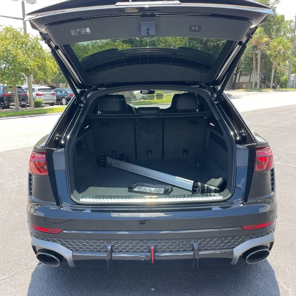 2025 Audi RS Q8 Performance