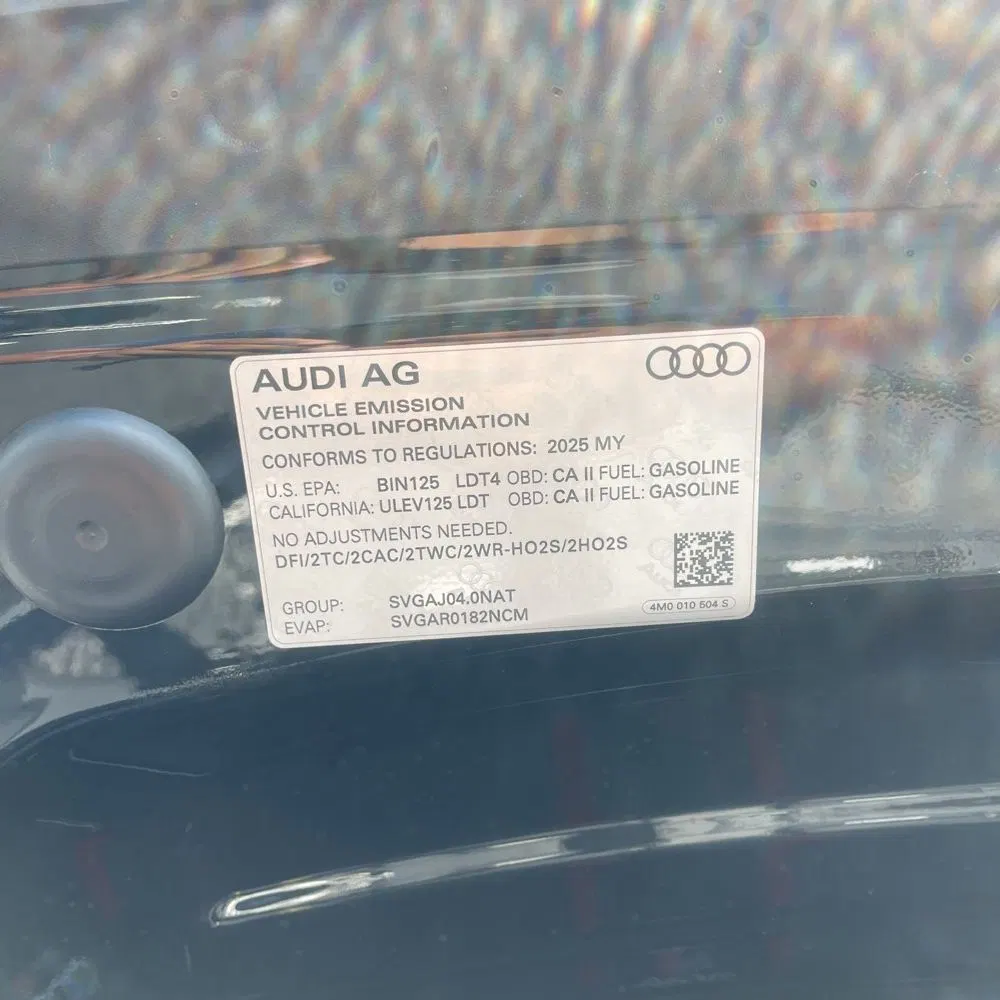 2025 Audi RS Q8 Performance