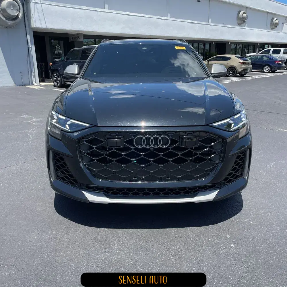 2025 Audi RS Q8 Performance