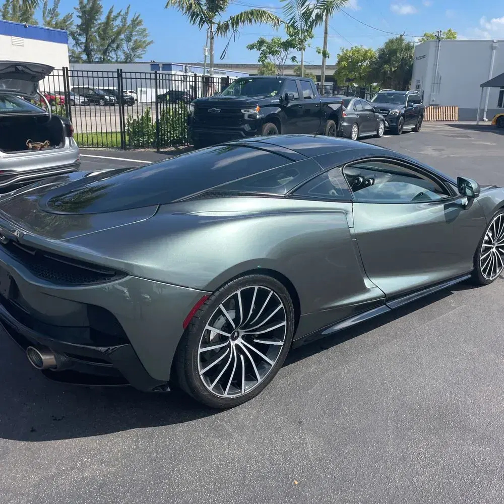 2020 Mclaren GT Base